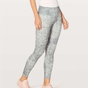 Lululemon Wunder Under Hi-Rise 7/8 Tight 25"